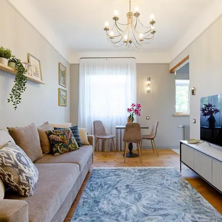Quiet Garden Deluxe ריגה